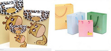 Wholesale Custom Luxury Paper Shopping Bags